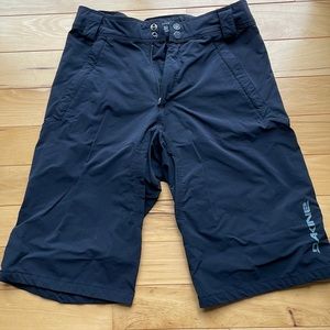 Dakine Syncline Mountain bike shorts